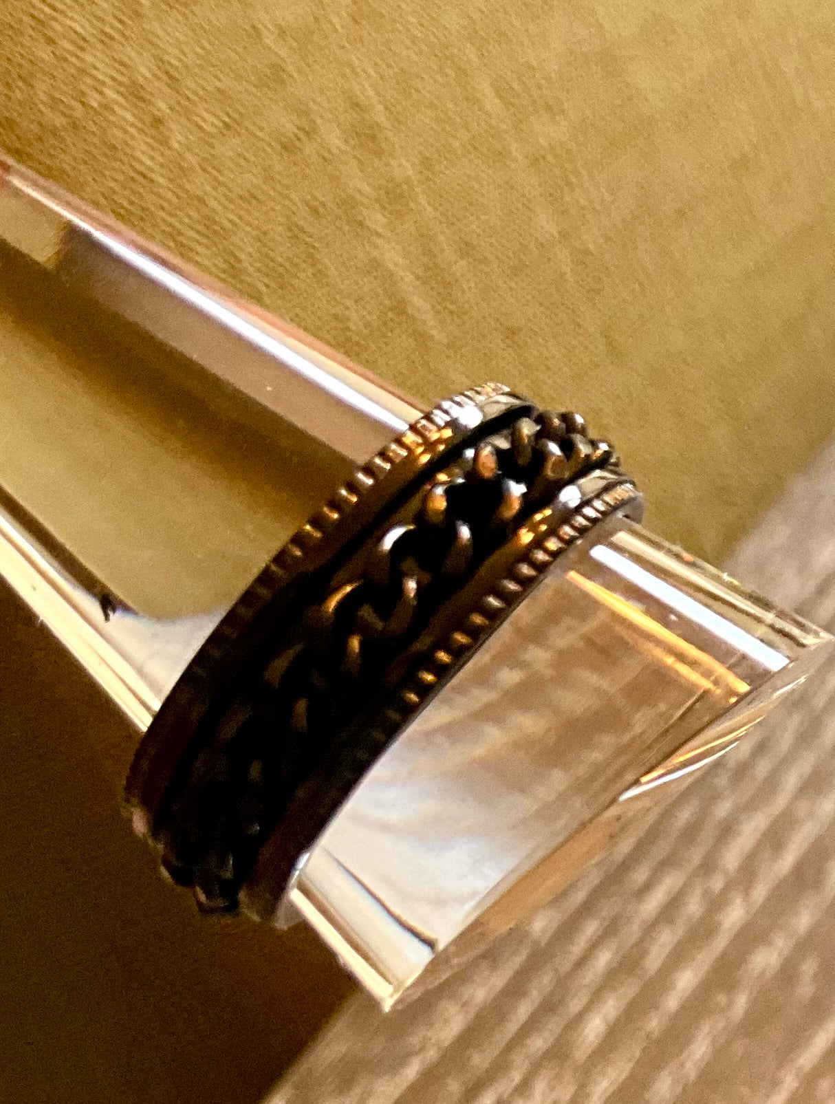 Men’s Black Fashion Design Band Ring