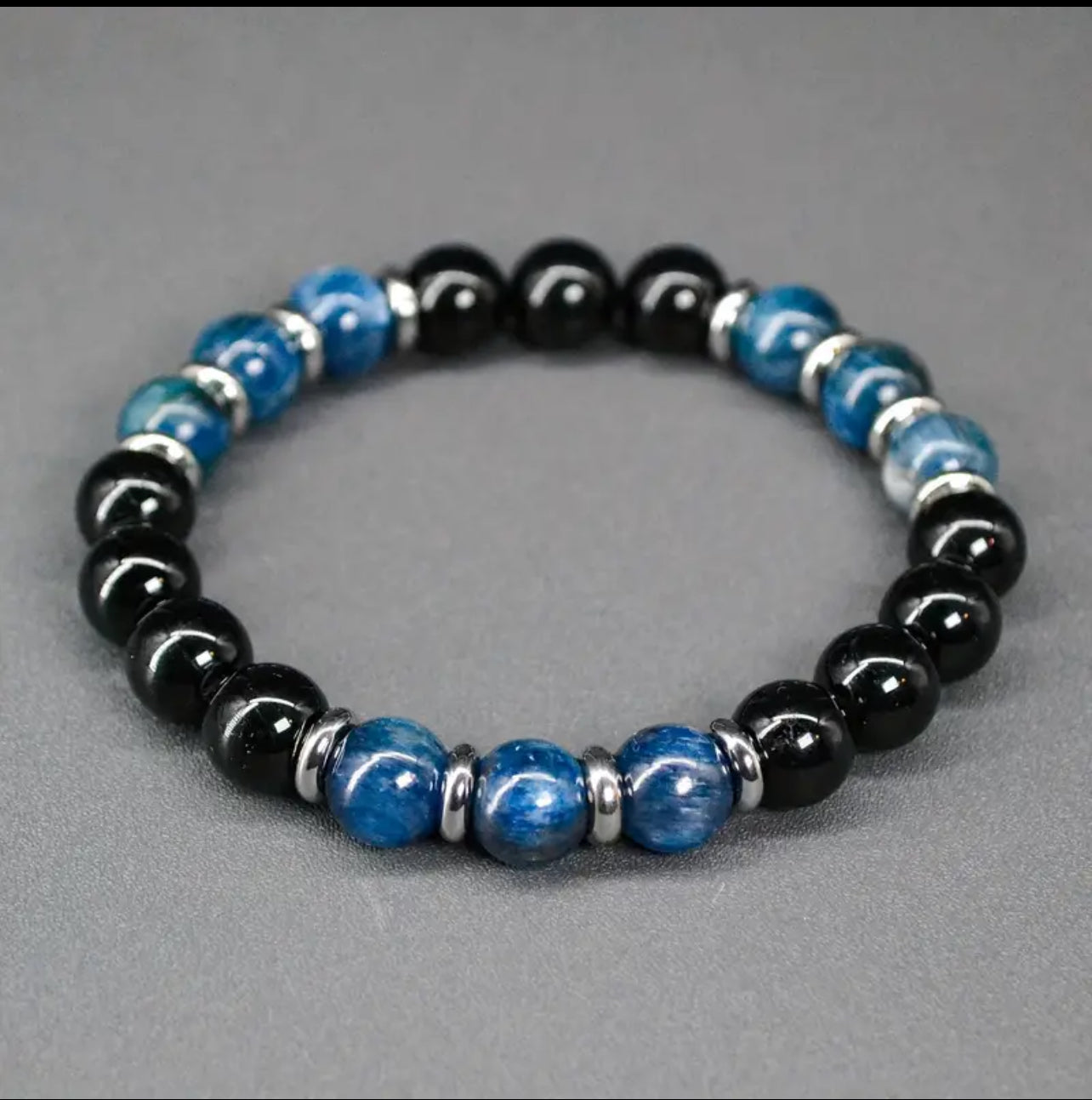 Chic Black & Blue Braclet