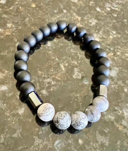 Chic Black & Gray Bracelet
